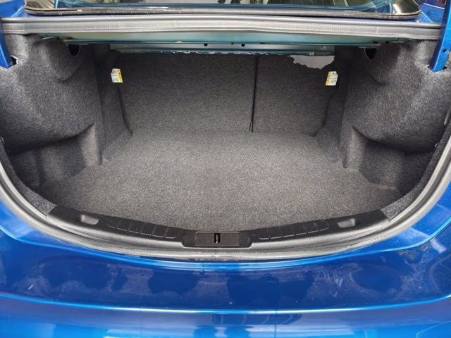 2017 Lightning Blue Ford Fusion SE FWD Sedan