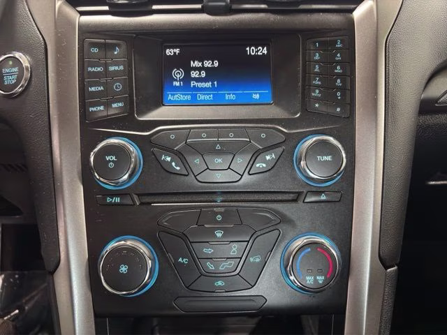 2017 Lightning Blue Ford Fusion SE FWD Sedan