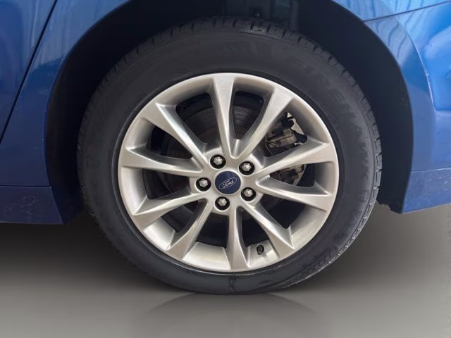 2017 Lightning Blue Ford Fusion SE FWD Sedan