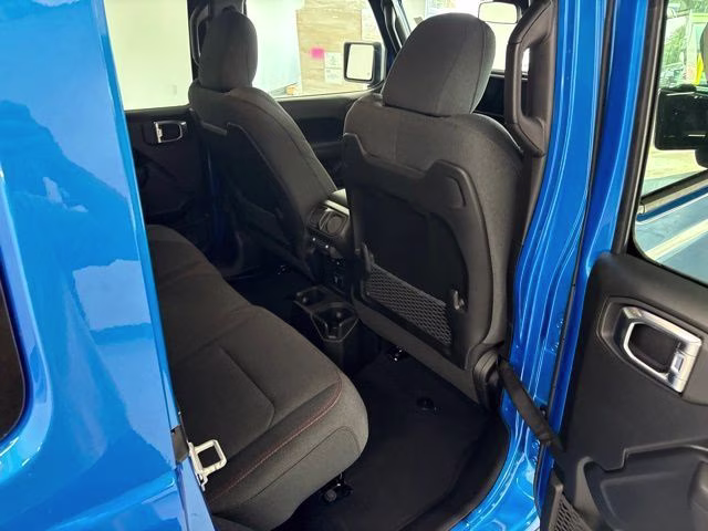 2026 Hydro Blue Pearl Coat Jeep Wrangler Rubicon 4X4 SUV