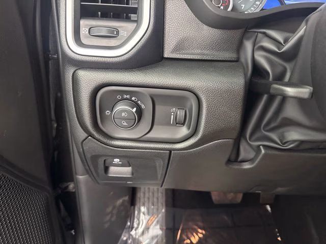 2026 Granite Crystal Metallic Clearcoat Ram 1500 Express 4X4 Truck