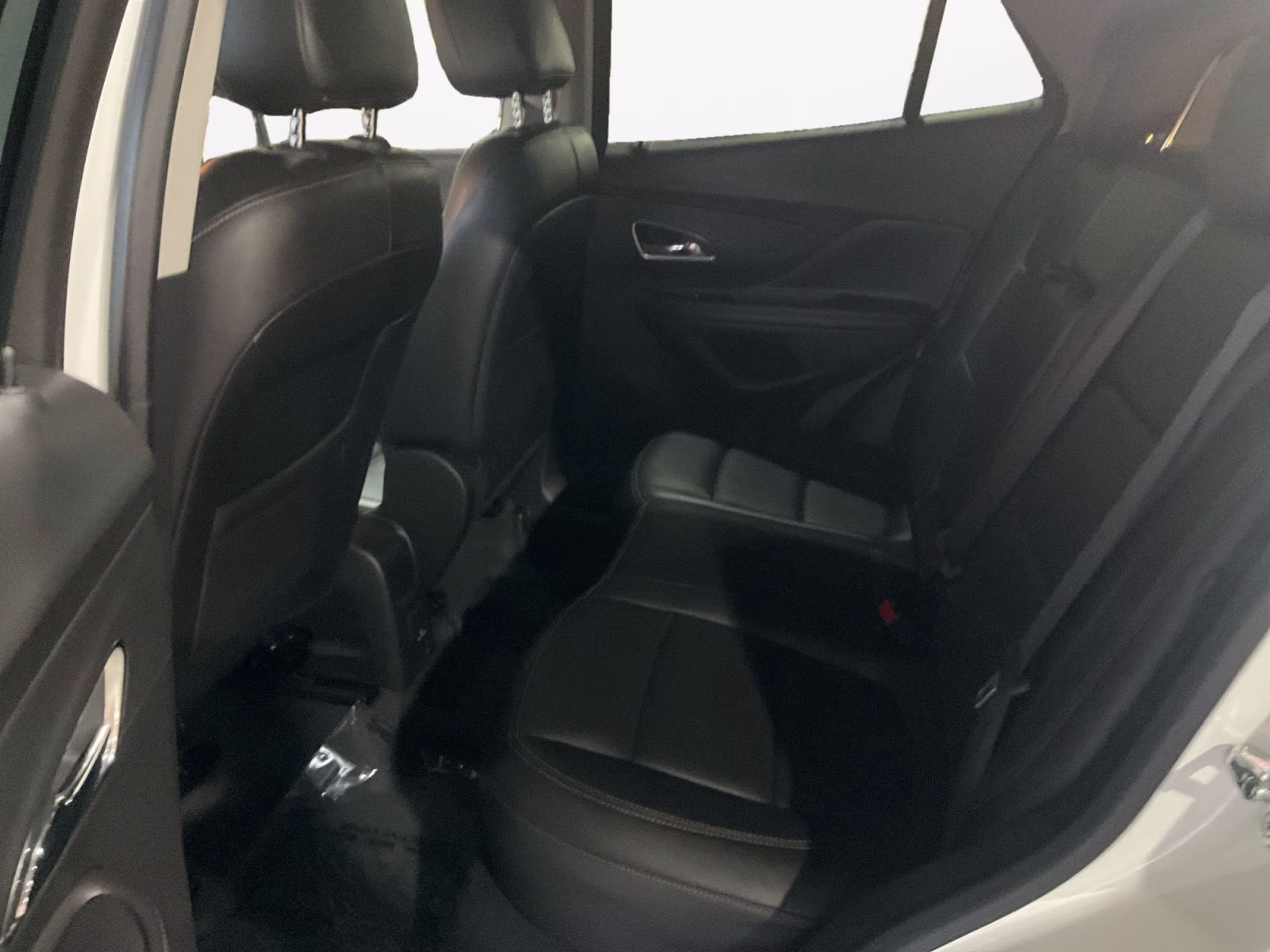 2015 White Pearl Metallic Buick Encore Premium AWD SUV