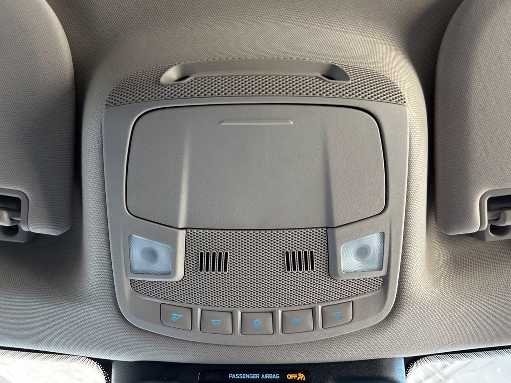 2023 Blue Metallic Ford Expedition XLT RWD SUV