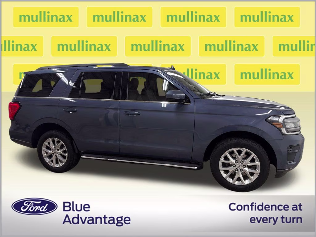 2023 Blue Metallic Ford Expedition XLT RWD SUV