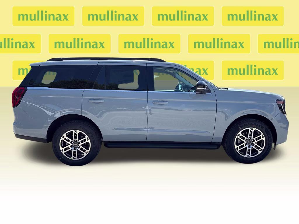 2026 Glacier Gray Met Tri-Coat Ford Expedition Active RWD SUV