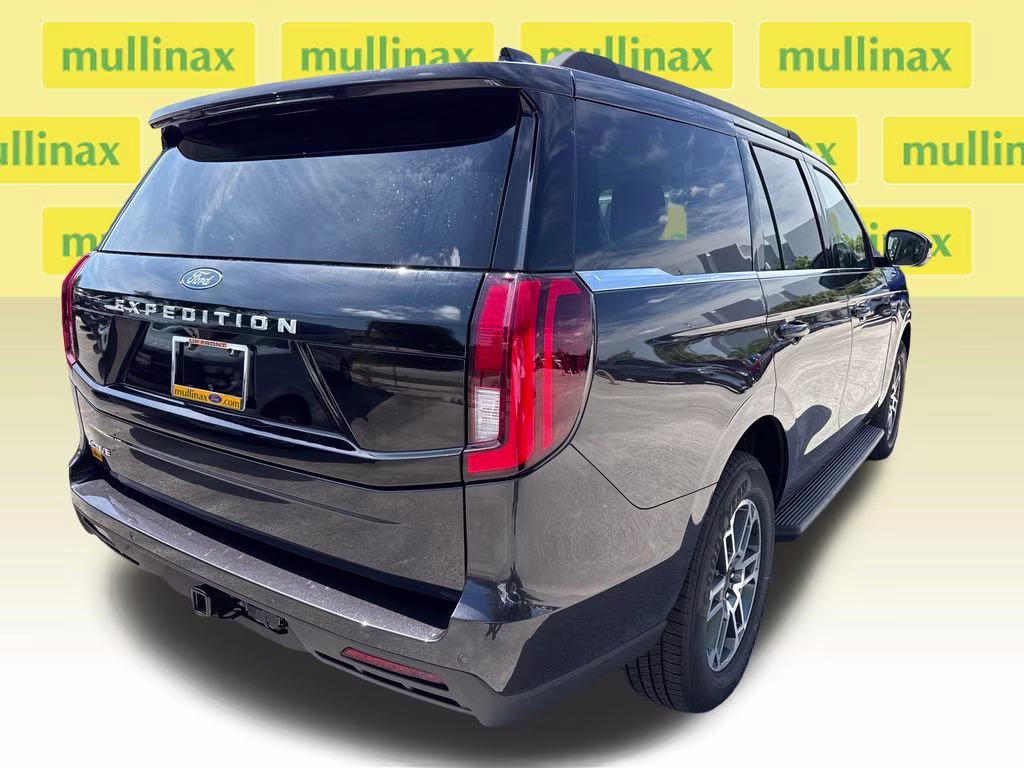 2026 Dark Matter Gray Metallic Ford Expedition Active RWD SUV