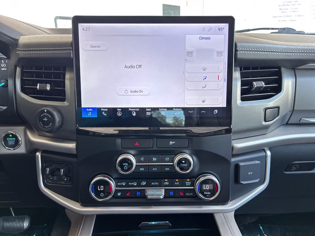 2023 Blue Metallic Ford Expedition XLT RWD SUV