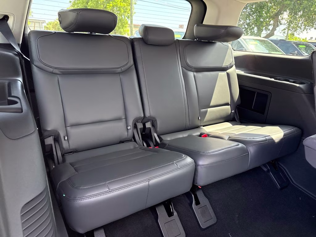 2026 Dark Matter Gray Metallic Ford Expedition Active RWD SUV