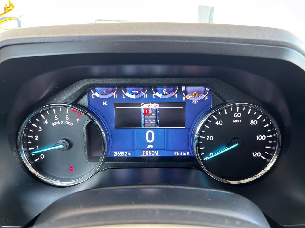 2023 Blue Metallic Ford Expedition XLT RWD SUV