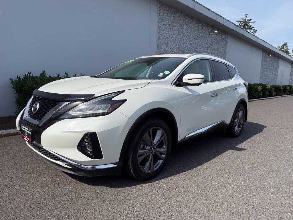 2019 Pearl White Tricoat Nissan Murano Platinum AWD SUV