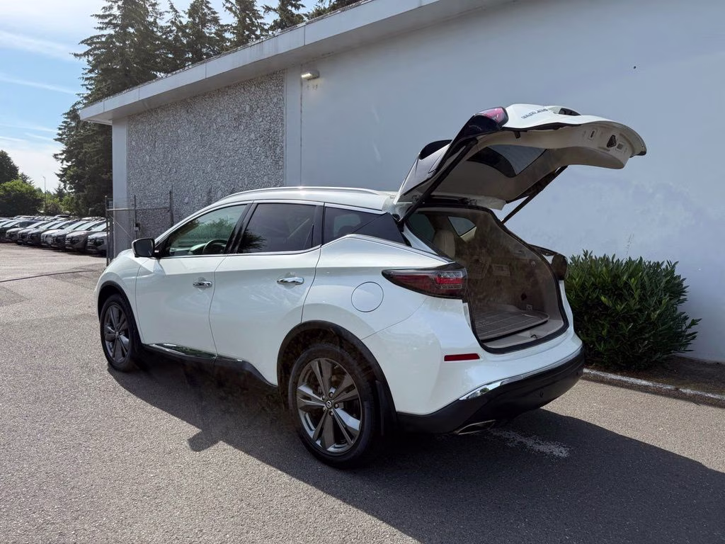 2019 Pearl White Tricoat Nissan Murano Platinum AWD SUV