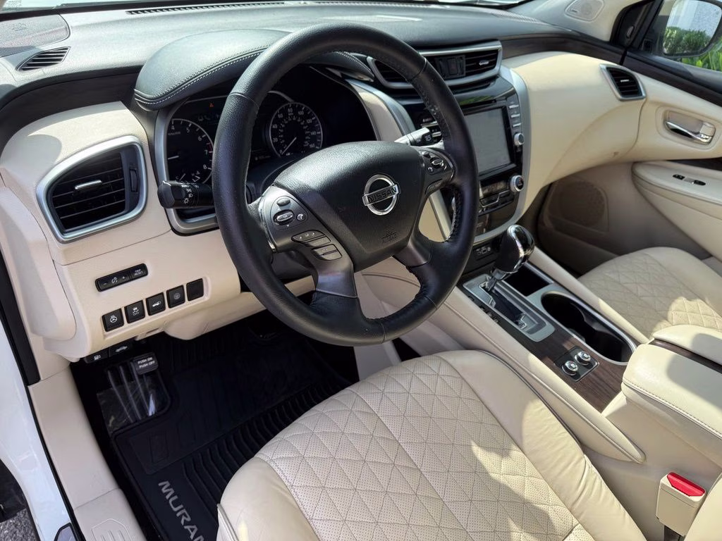 2019 Pearl White Tricoat Nissan Murano Platinum AWD SUV