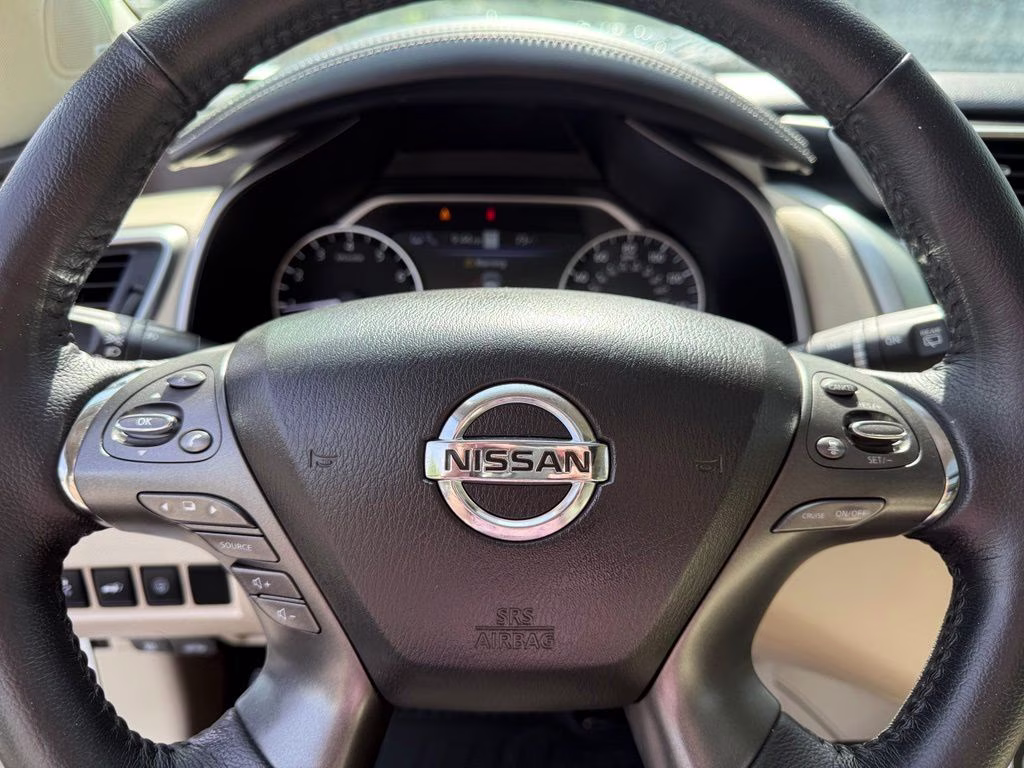 2019 Pearl White Tricoat Nissan Murano Platinum AWD SUV