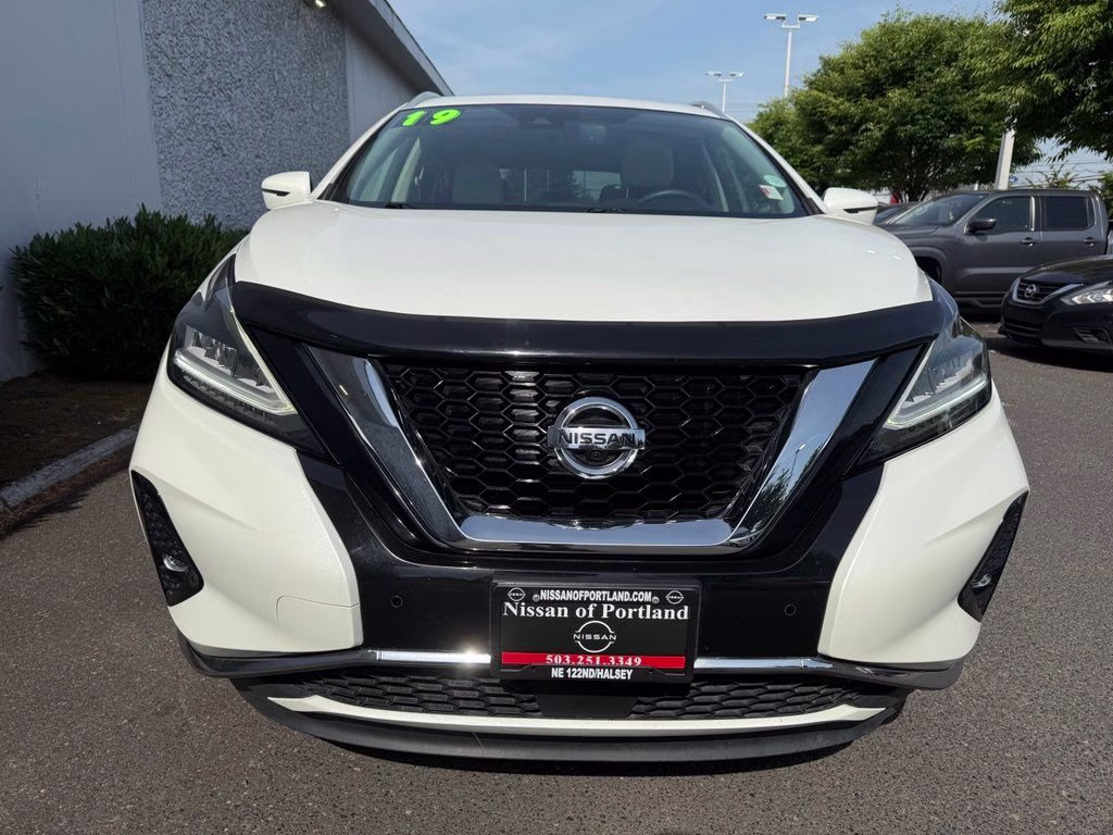 2019 Pearl White Tricoat Nissan Murano Platinum AWD SUV
