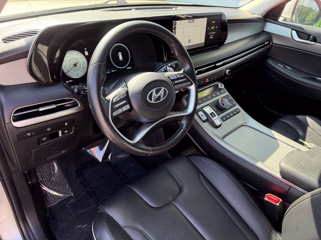 2023 Typhoon Silver Hyundai Palisade SEL AWD SUV