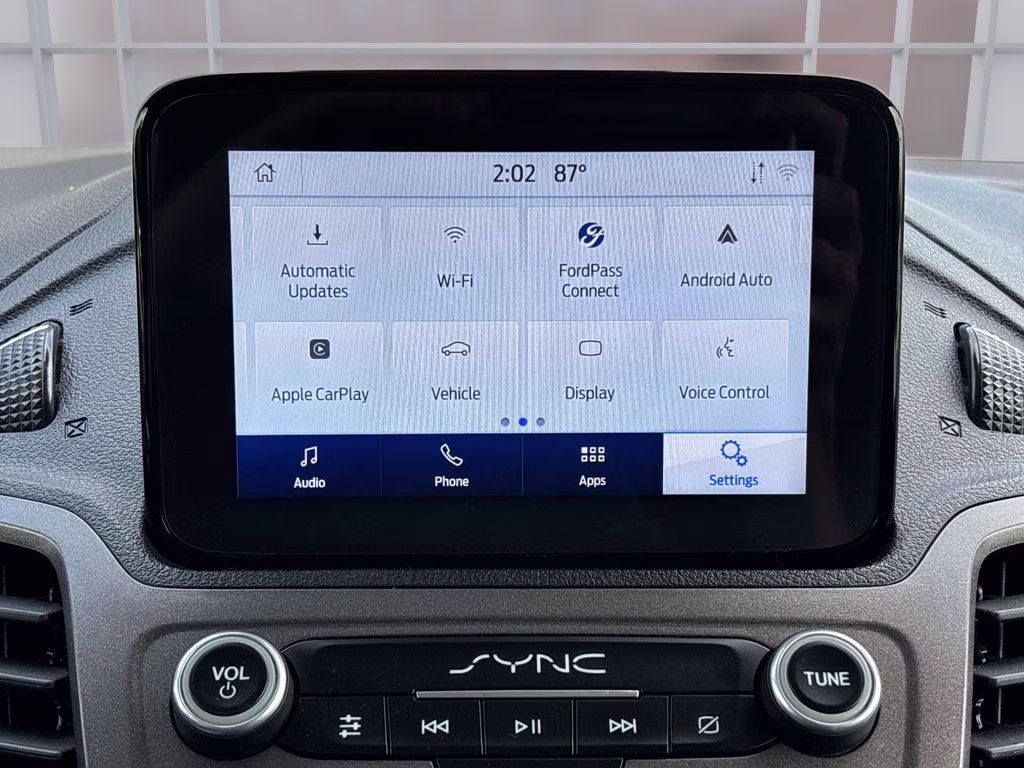 2023 Frozen White Ford Transit Connect XL FWD Van