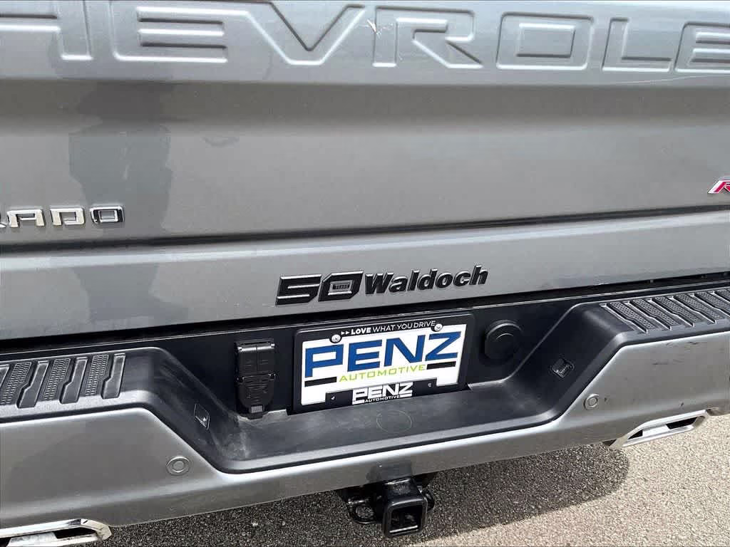 2026 Sterling Gray Metallic Chevrolet Silverado 1500 RST 4X4 Truck