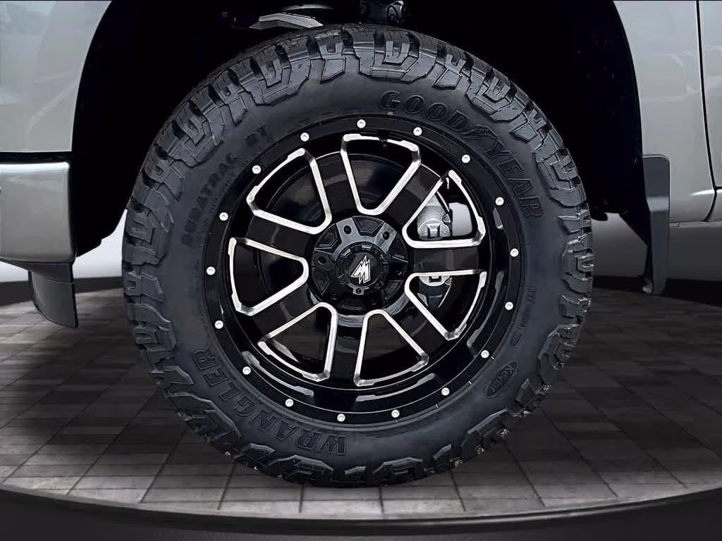 2026 Sterling Gray Metallic Chevrolet Silverado 1500 RST 4X4 Truck