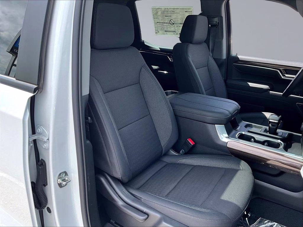 2026 Summit White Chevrolet Silverado 1500 RST 4X4 Truck