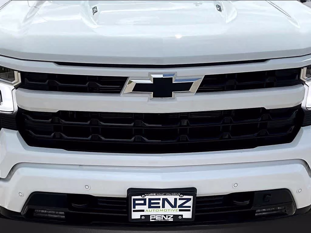 2026 Summit White Chevrolet Silverado 1500 RST 4X4 Truck