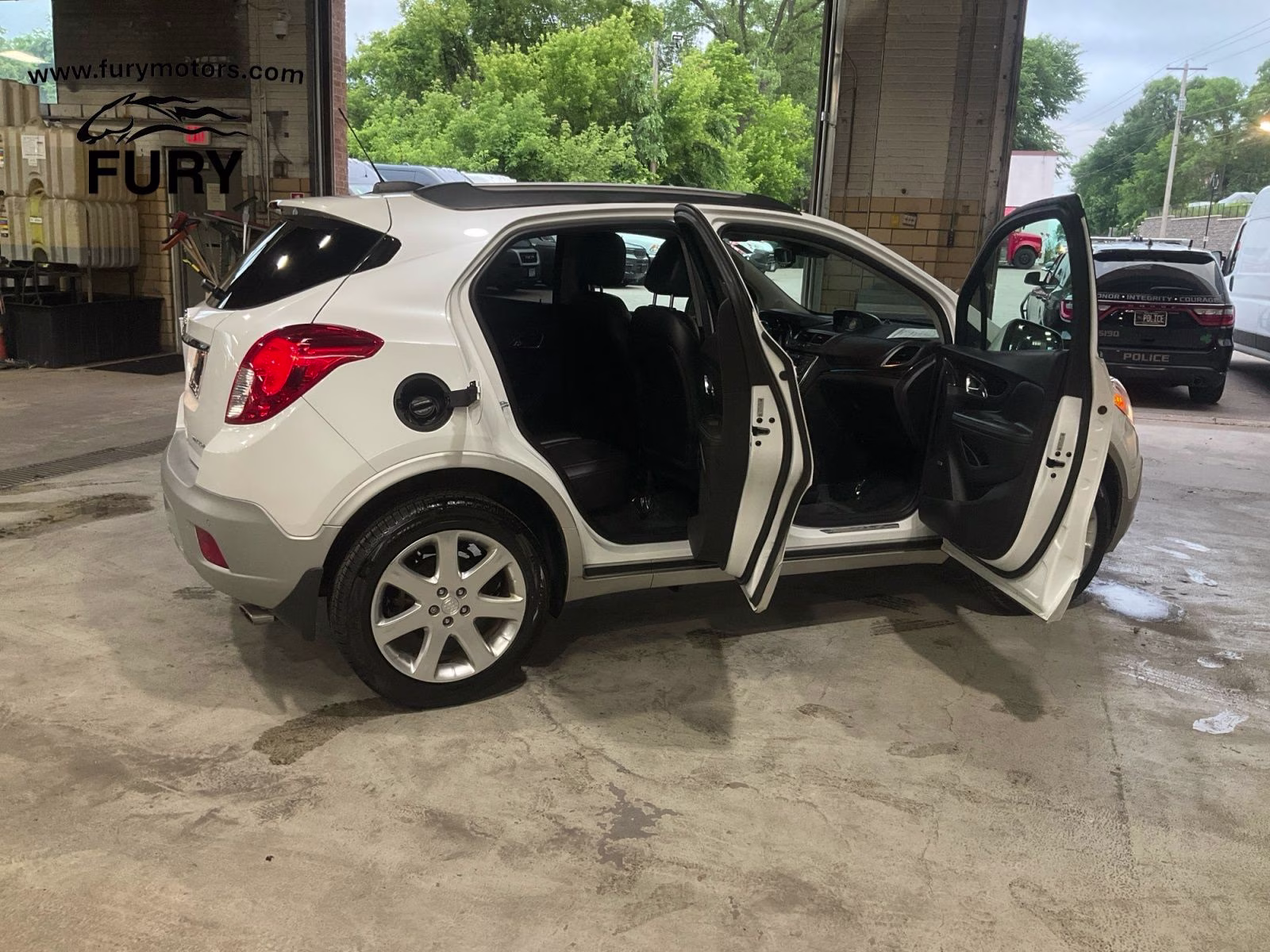 2015 White Pearl Metallic Buick Encore Premium AWD SUV