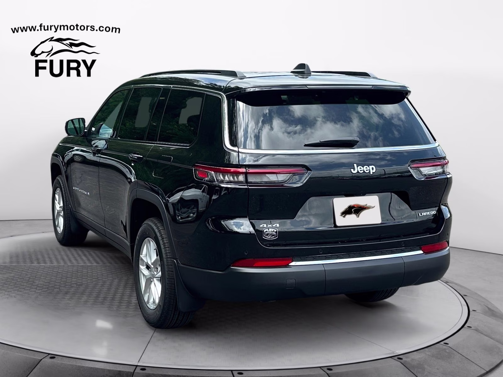 2026 Diamond Black Crystal Pearlcoat Jeep Grand Cherokee L Laredo 4X4 SUV