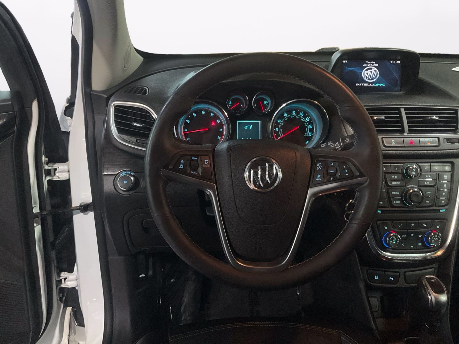 2015 White Pearl Metallic Buick Encore Premium AWD SUV