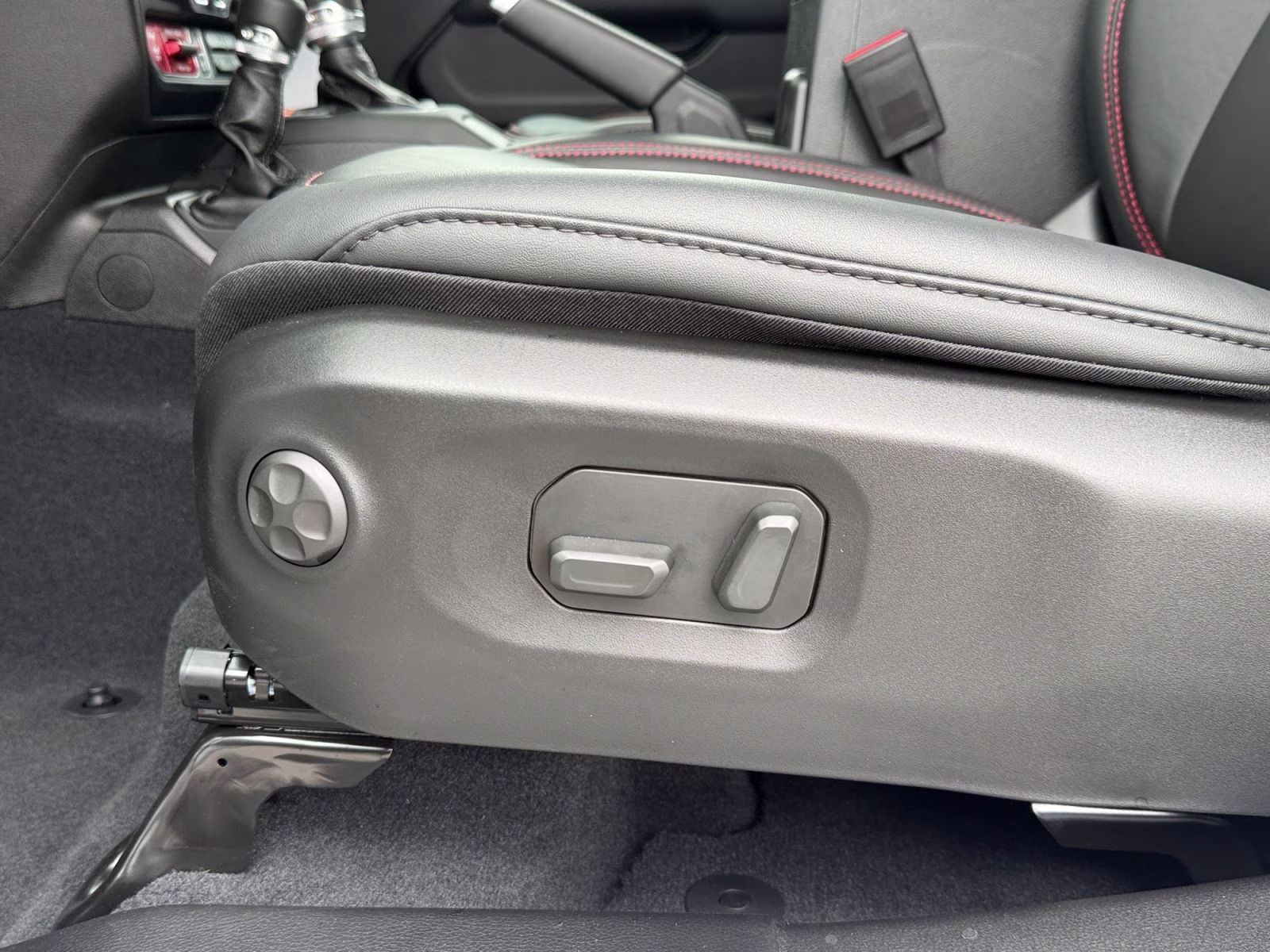 2026 Bright White Clearcoat Jeep Wrangler Rubicon X 4X4 SUV