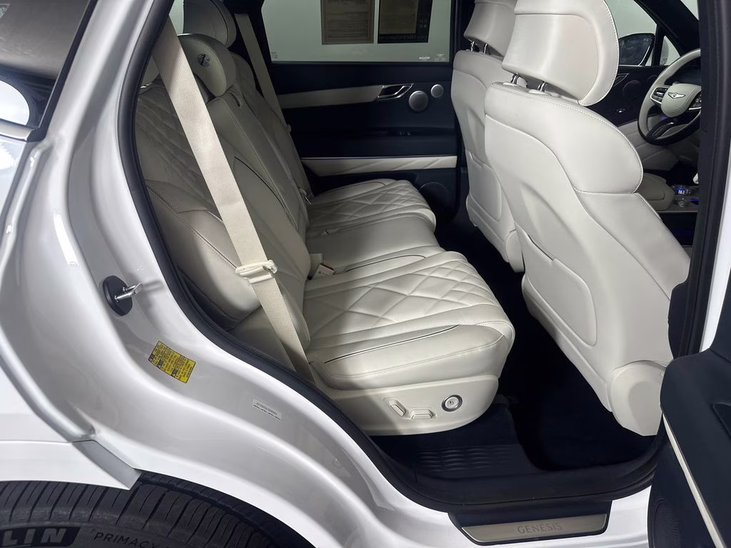 2025 Uyuni White Genesis GV80 3.5T Prestige AWD SUV
