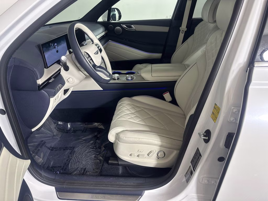 2025 Uyuni White Genesis GV80 3.5T Prestige AWD SUV