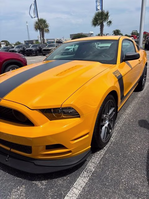 2013 Yellow Ford Mustang Boss 302 RWD Coupe
