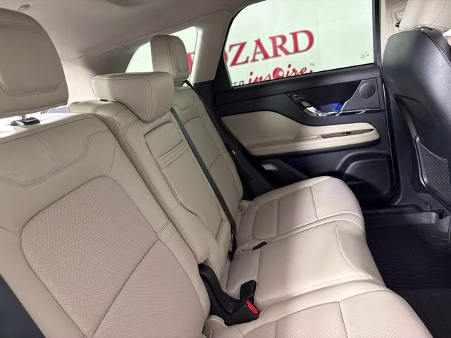 2025 White Metallic Lincoln Corsair Plug-In Hybrid Grand Touring AWD SUV