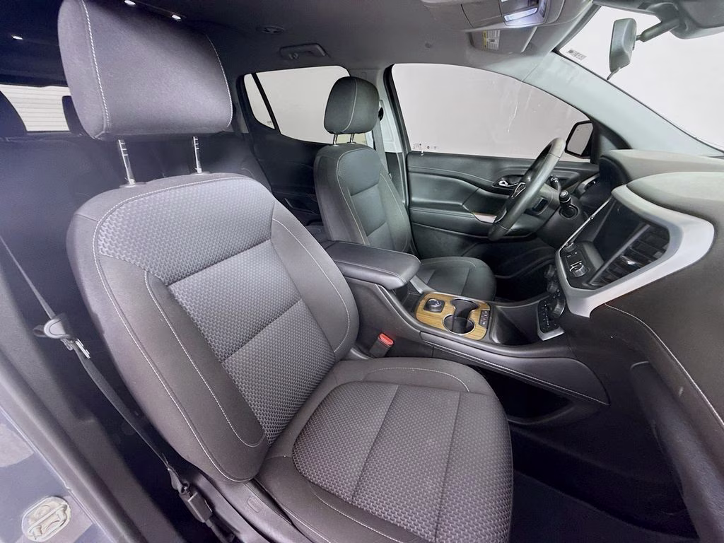 2022 Satin Steel Metallic GMC Acadia SLE AWD SUV