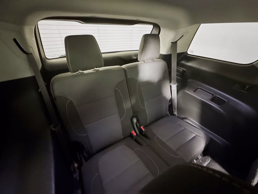 2022 Satin Steel Metallic GMC Acadia SLE AWD SUV