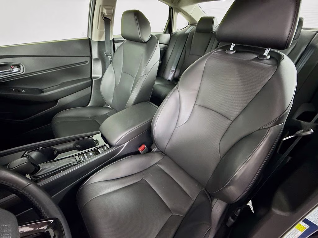 2023 Blue Honda Accord Hybrid EX-L FWD Sedan