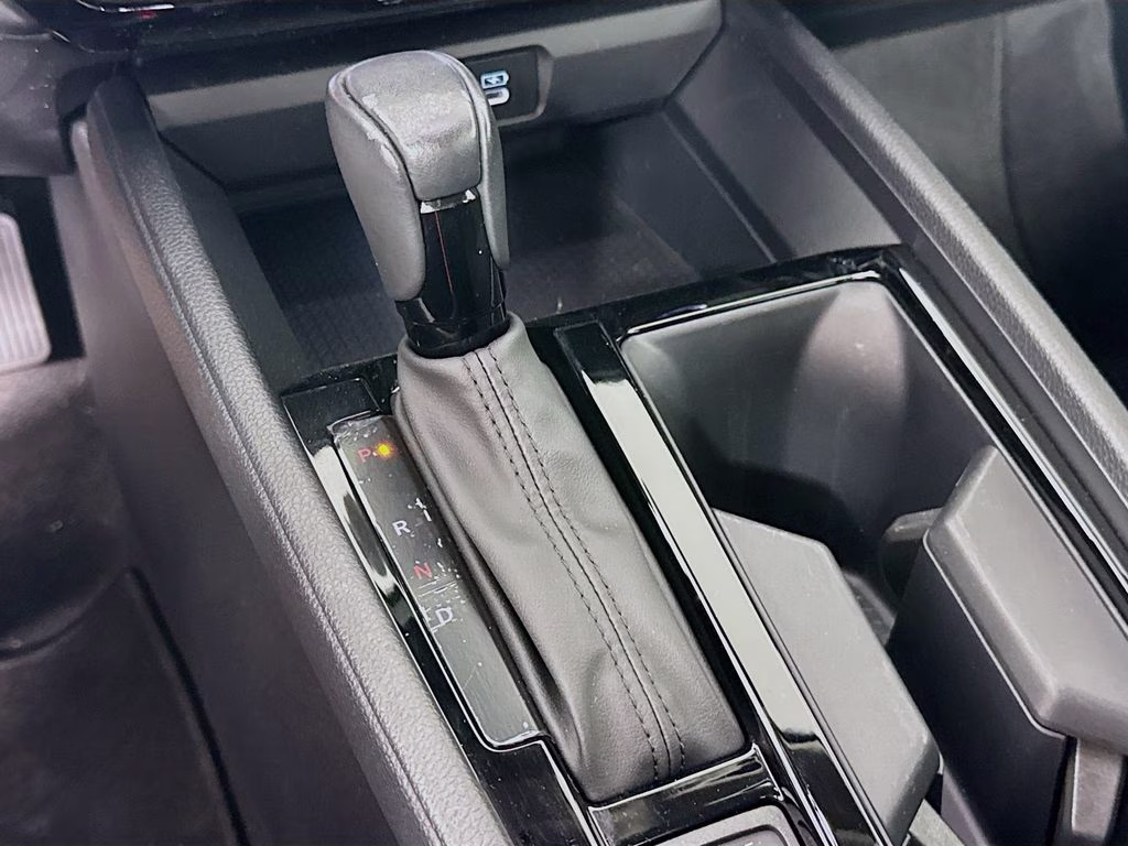 2023 Blue Honda Accord Hybrid EX-L FWD Sedan