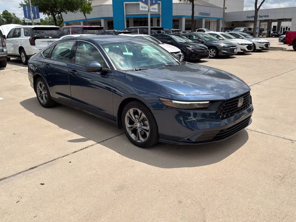 2023 Blue Honda Accord Hybrid EX-L FWD Sedan