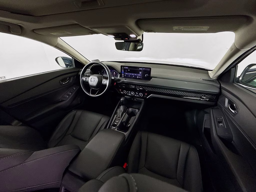 2023 Blue Honda Accord Hybrid EX-L FWD Sedan