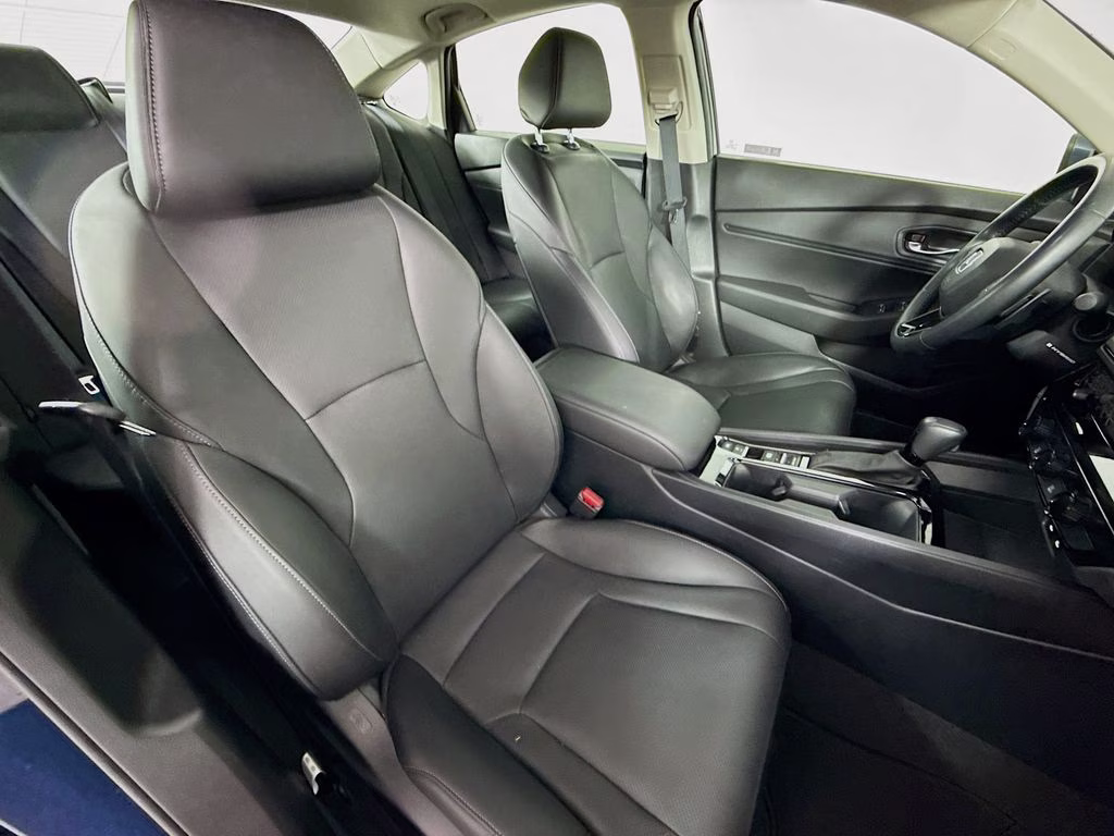 2023 Blue Honda Accord Hybrid EX-L FWD Sedan