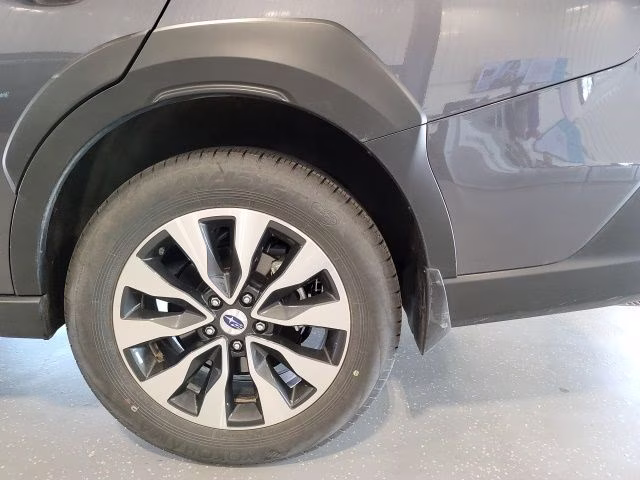 2024 Gray Metallic Subaru Outback Limited AWD SUV