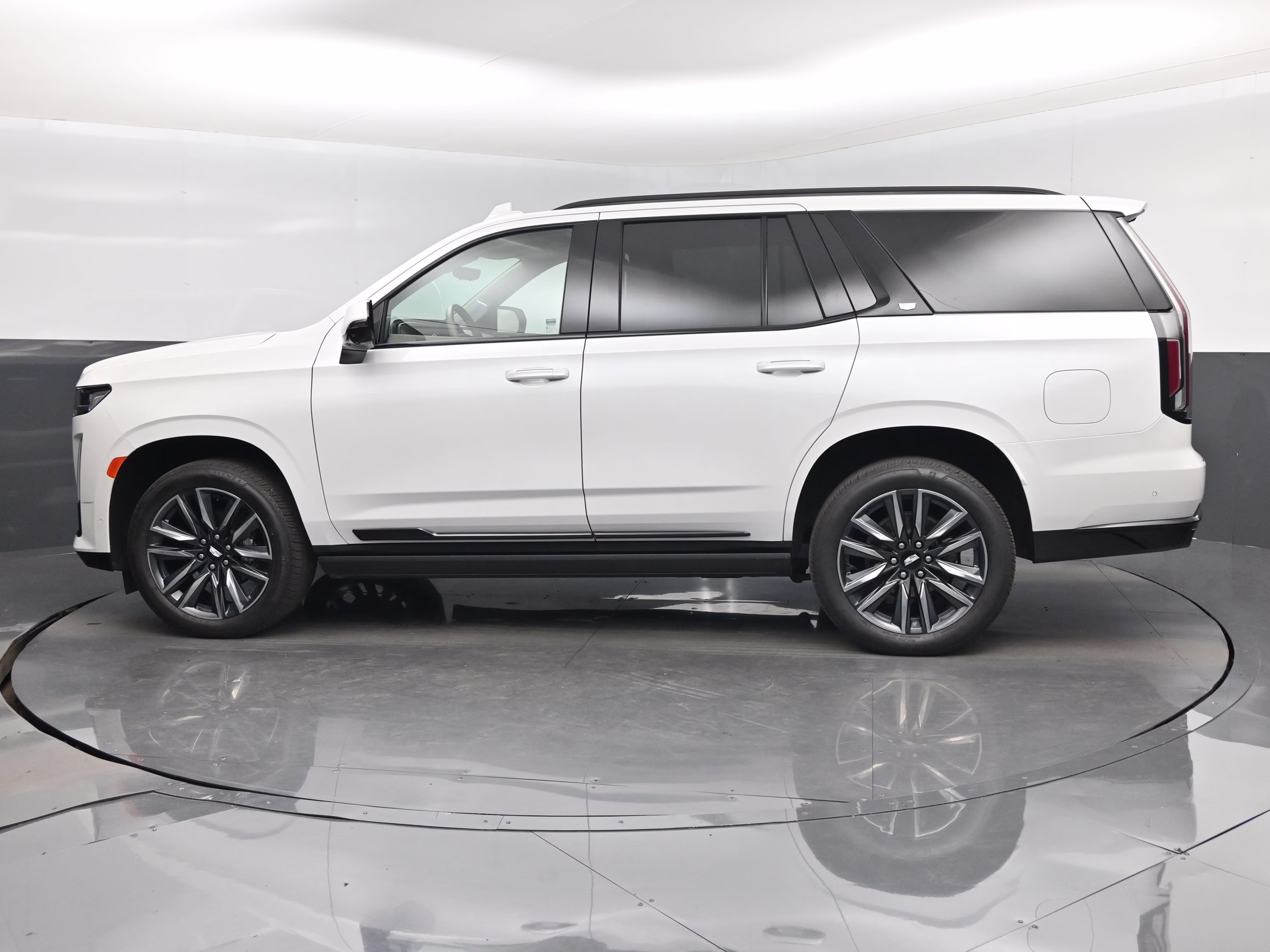 2024 Crystal White Tricoat Cadillac Escalade Sport Platinum RWD SUV