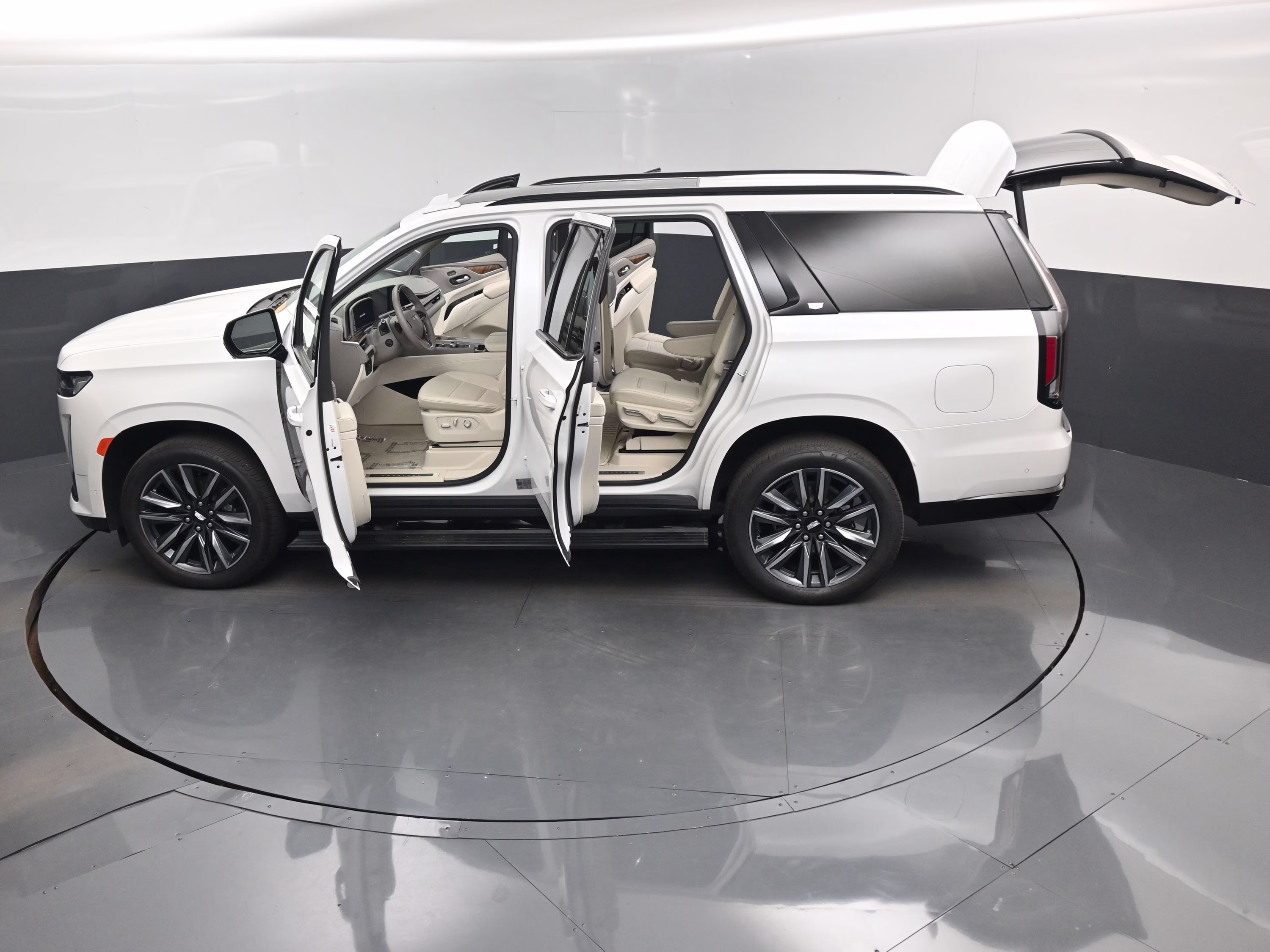 2024 Crystal White Tricoat Cadillac Escalade Sport Platinum RWD SUV