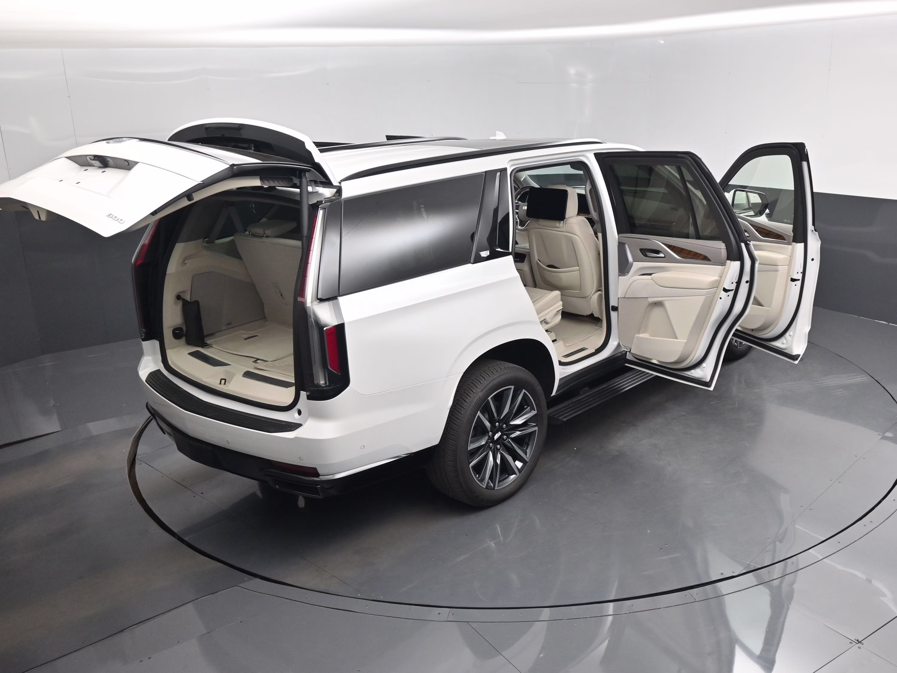 2024 Crystal White Tricoat Cadillac Escalade Sport Platinum RWD SUV