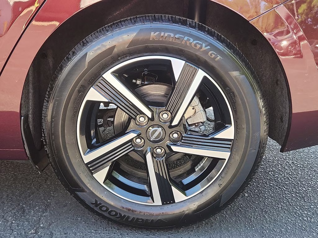 2025 Rosewood Metallic Nissan Sentra SV FWD Sedan