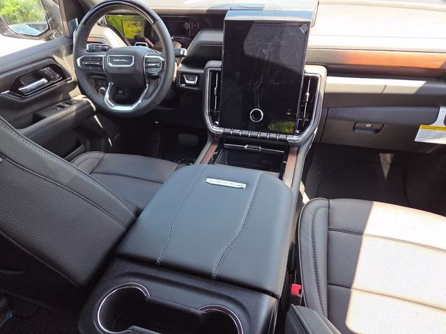 2026 Summit White GMC Yukon Denali 4X4 SUV