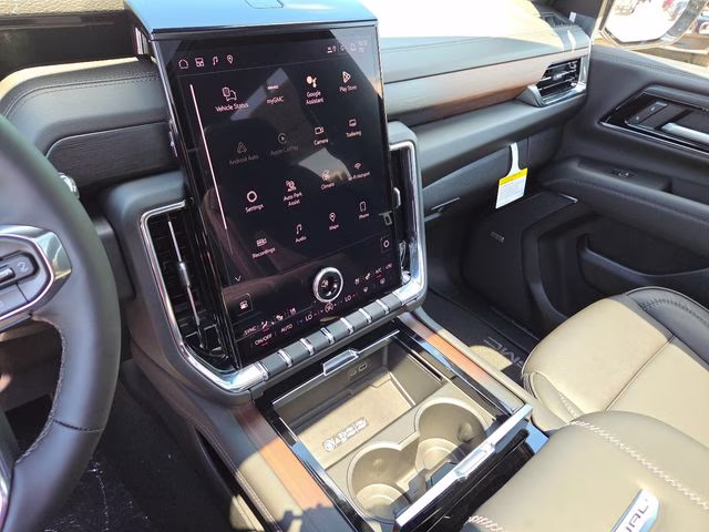 2026 Summit White GMC Yukon Denali 4X4 SUV
