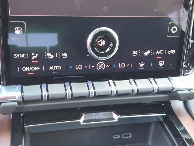 2026 Summit White GMC Yukon Denali 4X4 SUV