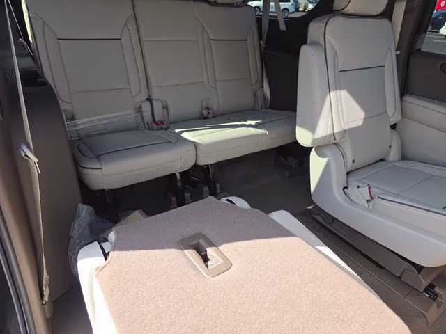 2026 Onyx Black GMC Yukon XL Denali 4X4 SUV