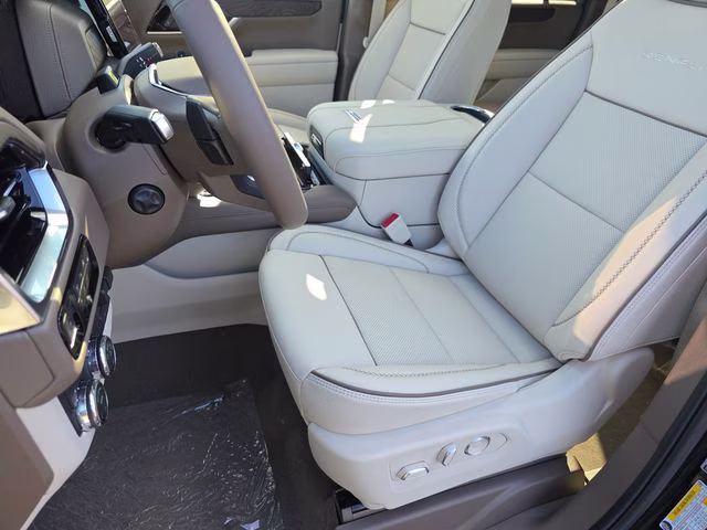 2026 Onyx Black GMC Yukon XL Denali 4X4 SUV