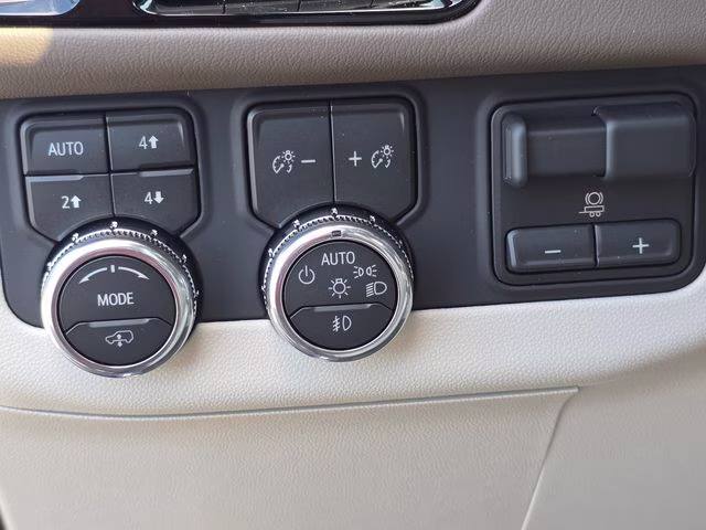 2026 Onyx Black GMC Yukon XL Denali 4X4 SUV